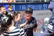 유정복 인천시장, ' 인친홍보대사 다섯쌍동이 가족과 인사