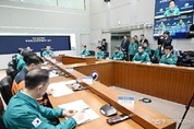 최상목 대통령 권한대행, 설 연휴 비상진료체계 점검
