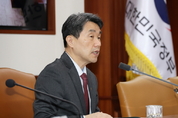 李 권한대행, 마지막 국무회의서 "새 정부 자랑스러운 대한민국 한층 더 번영의 길로 이끌어 주시길''
