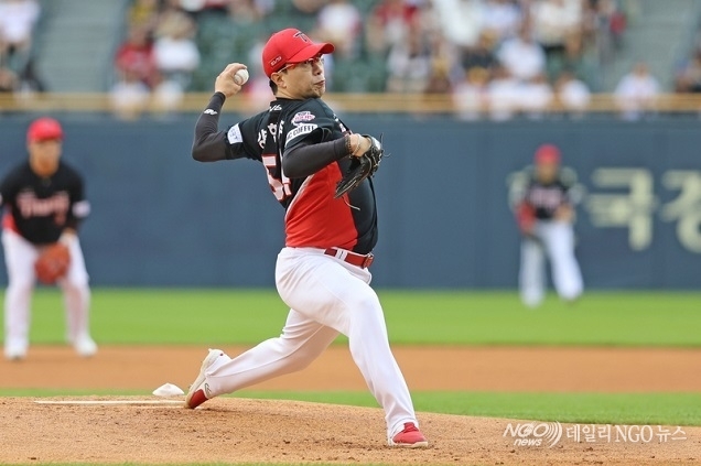 양현종 KBO 리그 최초 400경기 선발 등판